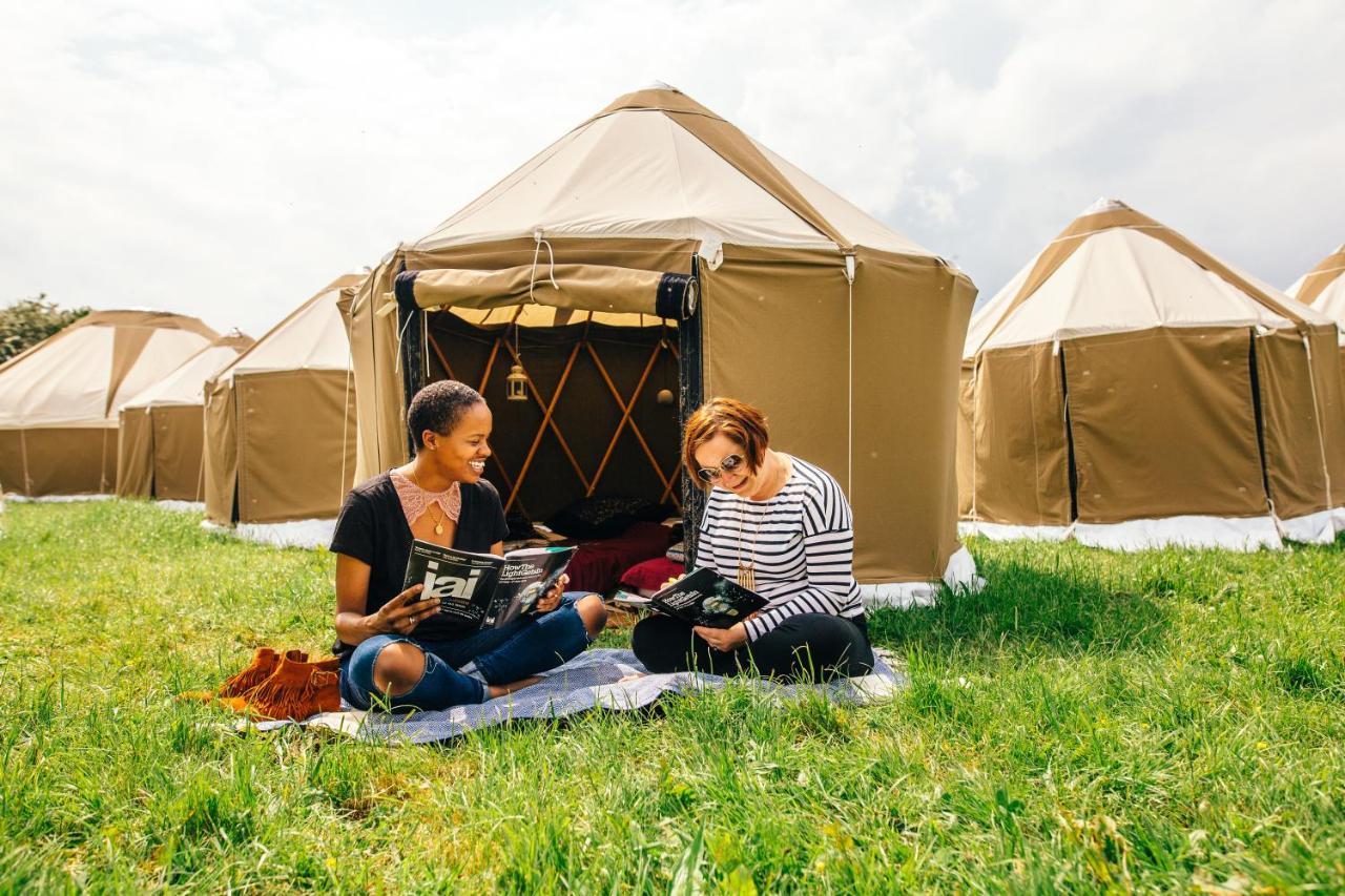 Hotel Festival Yurts Hay-On-Wye Exterior foto