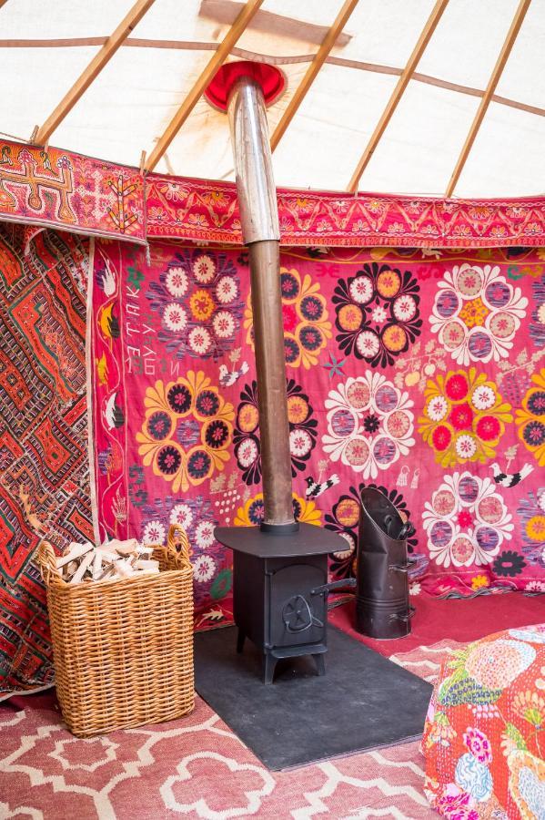 Hotel Festival Yurts Hay-On-Wye Exterior foto