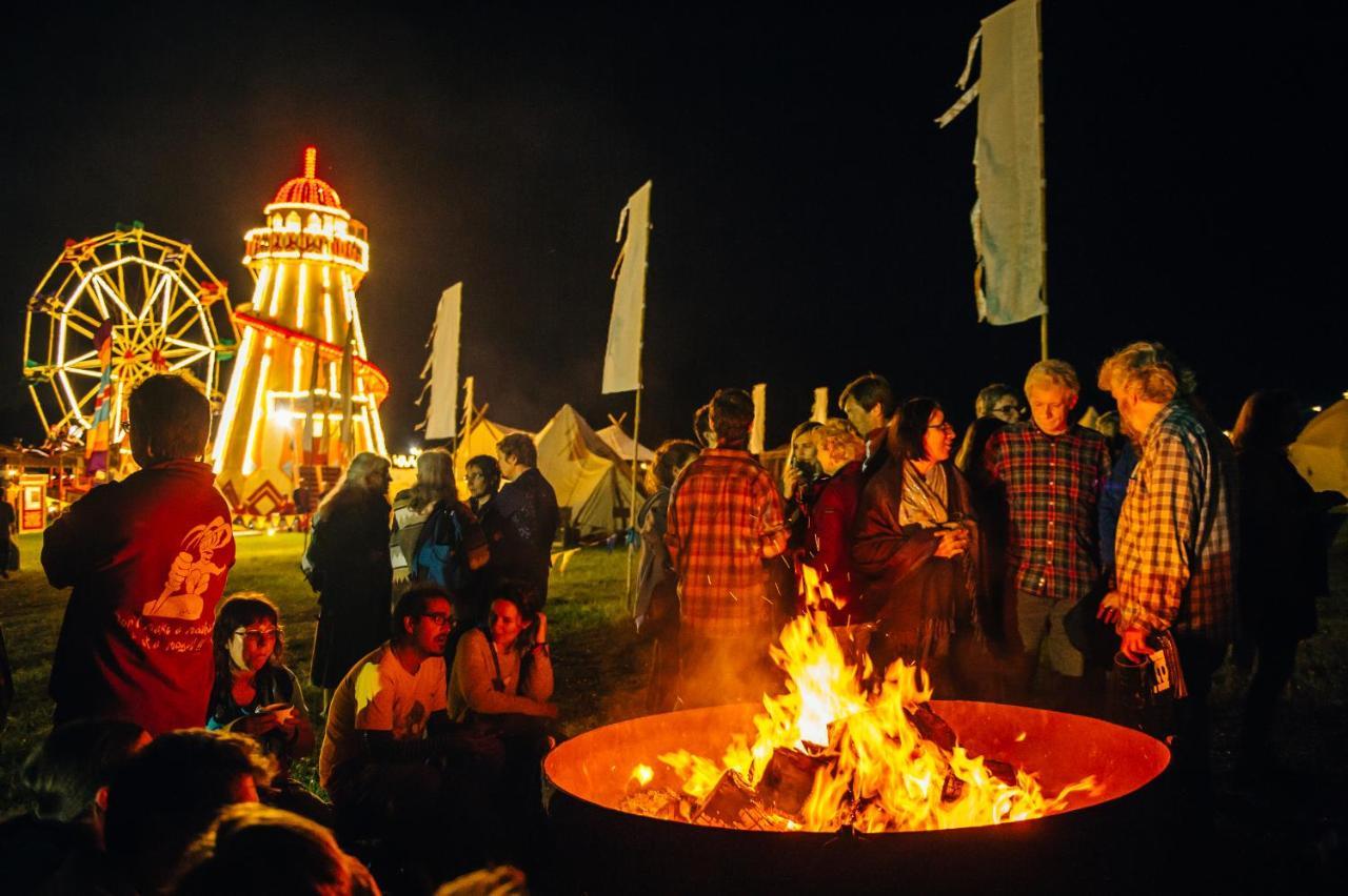 Hotel Festival Yurts Hay-On-Wye Exterior foto